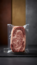 Dry-Aged Striploin, transparente Hülle